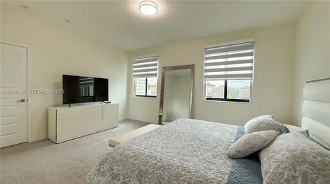 4654 NW 84th Avenue Doral FL 33166