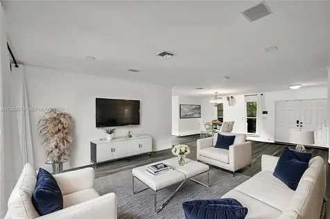 4740 N 31st Court Hollywood FL 33021