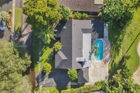 4740 N 31st Court Hollywood FL 33021