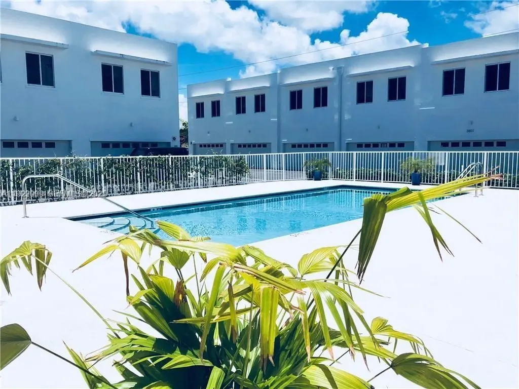 2651 NE 212th Terrace Miami FL 33180