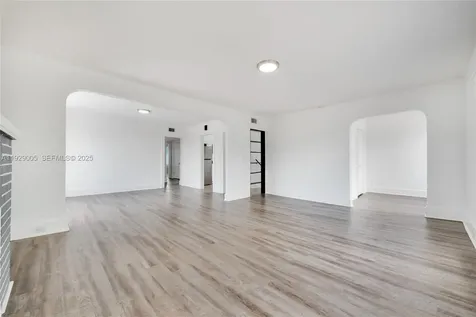 1736 SW 9th Street Miami FL 33135