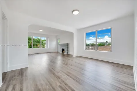 1736 SW 9th Street Miami FL 33135