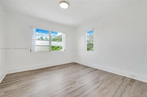 1736 SW 9th Street Miami FL 33135