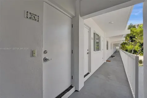 1801 S Surf Road Hollywood FL 33019