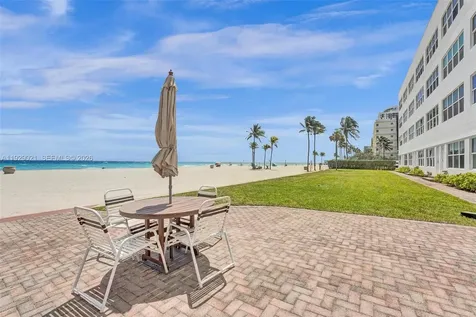 1801 S Surf Road Hollywood FL 33019