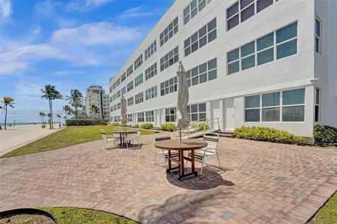 1801 S Surf Road Hollywood FL 33019