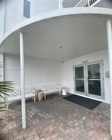 1801 S Surf Road Hollywood FL 33019