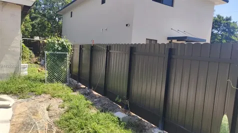 1901 NW 51st Terrace Miami FL 33142