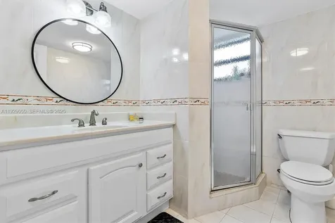 2401 S Ocean Drive Hollywood FL 33019