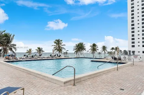 2401 S Ocean Drive Hollywood FL 33019