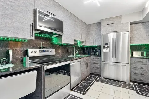 2401 S Ocean Drive Hollywood FL 33019
