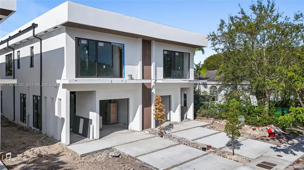 17 SE 12th Avenue Fort Lauderdale FL 33301