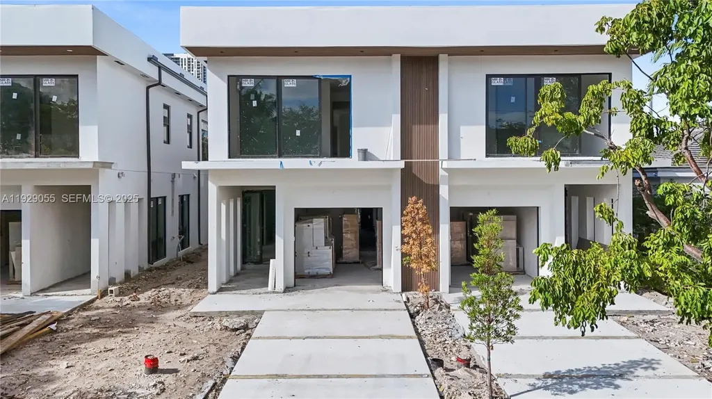 17 SE 12th Avenue Fort Lauderdale FL 33301