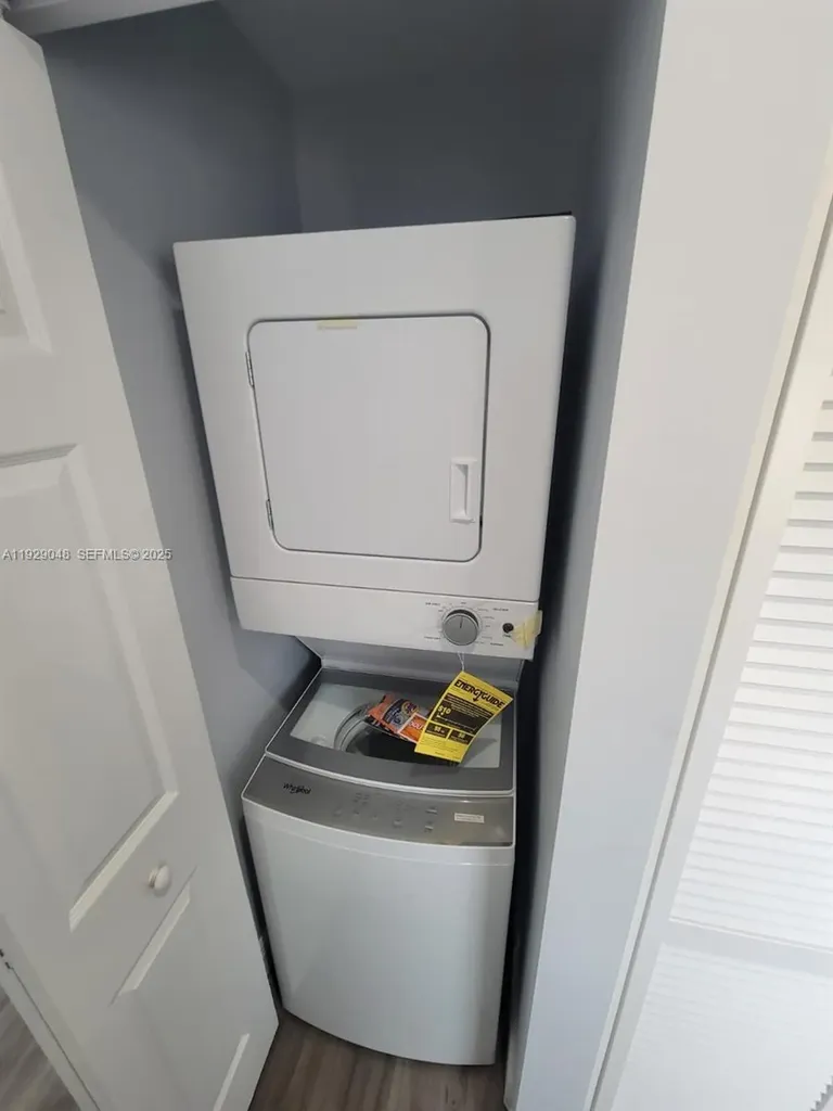 1809 NW 8th Place Fort Lauderdale FL 33311