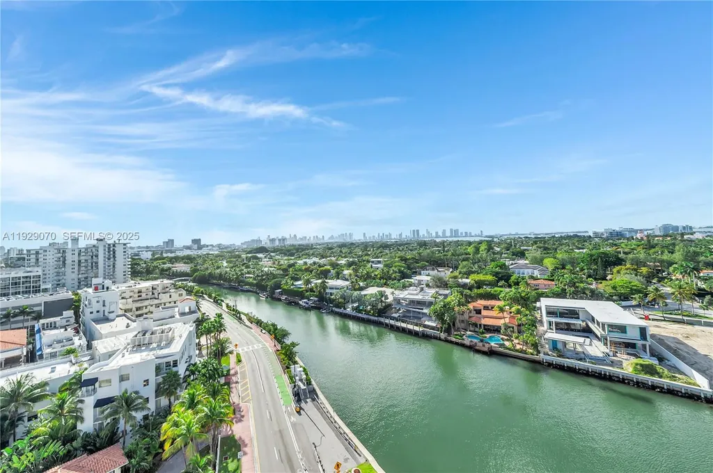 3200 Collins Avenue Miami Beach FL 33140