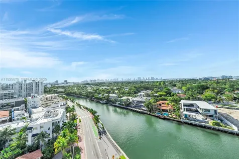 3200 Collins Avenue Miami Beach FL 33140