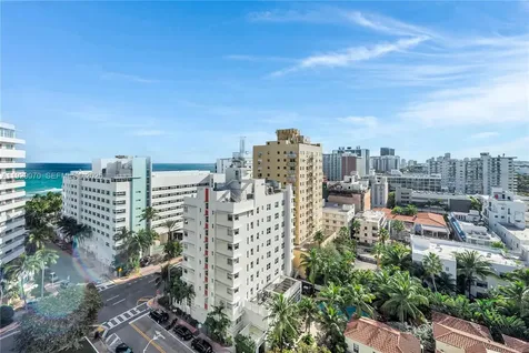 3200 Collins Avenue Miami Beach FL 33140