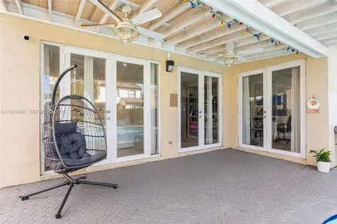 574 NW 159th Avenue Pembroke Pines FL 33028