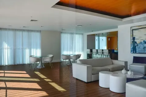 55 SE 6th Street Miami FL 33131