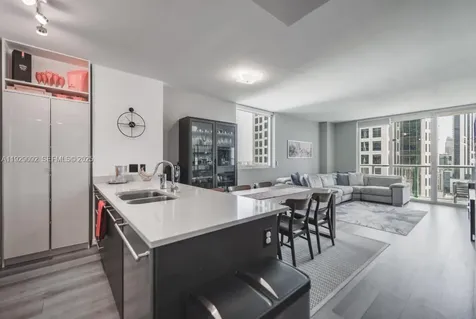 55 SE 6th Street Miami FL 33131