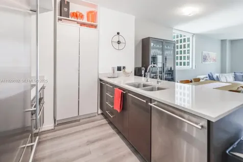 55 SE 6th Street Miami FL 33131