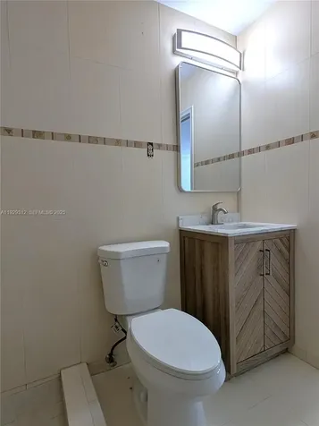 7199 W 30th Court Hialeah FL 33018
