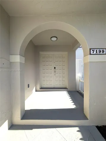7199 W 30th Court Hialeah FL 33018