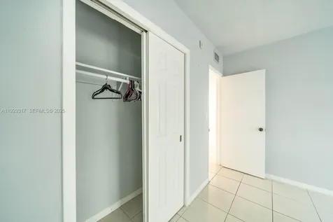 1400 NE 57th Street Oakland Park FL 33334
