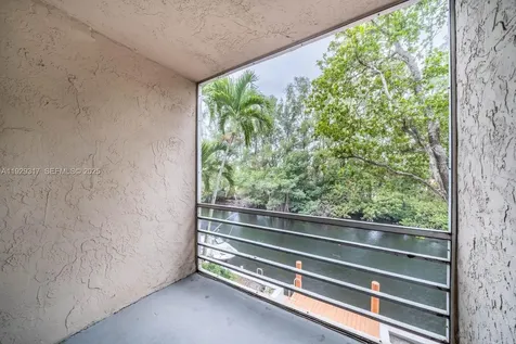 1400 NE 57th Street Oakland Park FL 33334