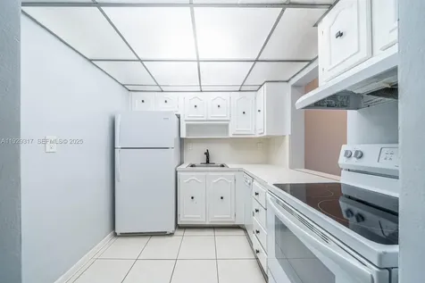 1400 NE 57th Street Oakland Park FL 33334