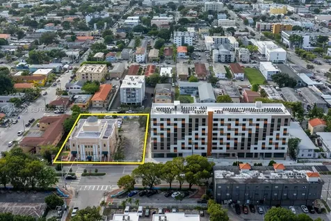 226 SW 17th Avenue Miami FL 33135