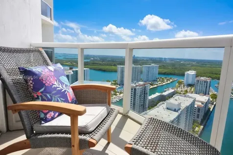 16001 Collins Avenue Sunny Isles Beach FL 33160