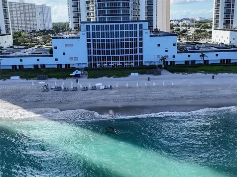 16001 Collins Avenue Sunny Isles Beach FL 33160