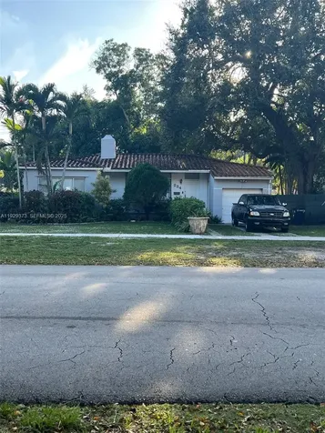 234 Pinecrest Drive Miami Springs FL 33166