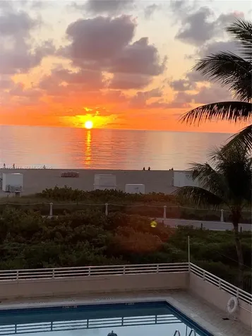 345 Ocean Drive Miami Beach FL 33139