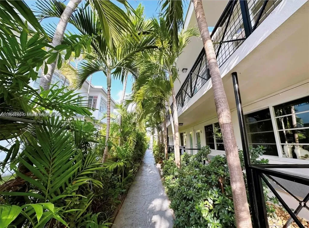 7315 Byron Avenue Miami Beach FL 33141