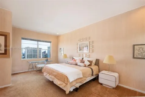 2851 NE 183rd Street Aventura FL 33160
