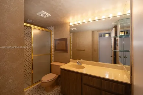 2851 NE 183rd Street Aventura FL 33160