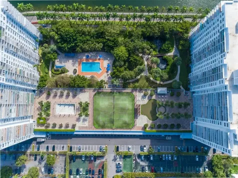 2851 NE 183rd Street Aventura FL 33160