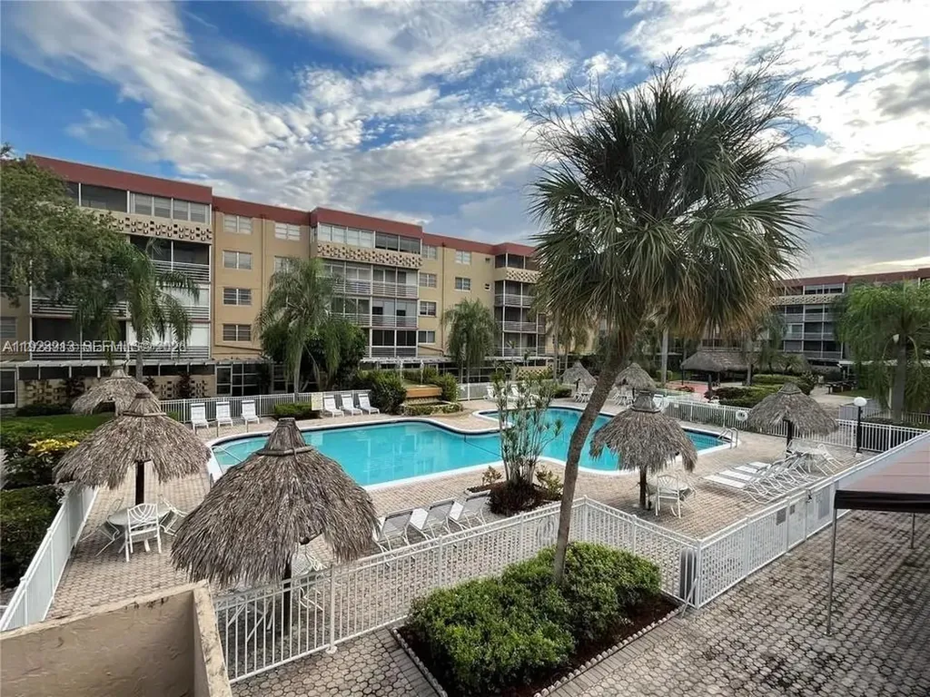403 NW 68th Avenue Plantation FL 33317