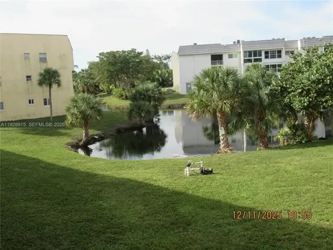 8285 Sunrise Lakes Boulevard Sunrise FL 33322