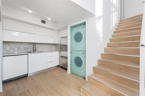 221 Jefferson Avenue Miami Beach FL 33139