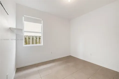 11863 SW 253rd Terrace Homestead FL 33032
