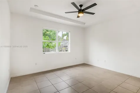11863 SW 253rd Terrace Homestead FL 33032