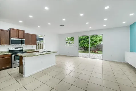 11863 SW 253rd Terrace Homestead FL 33032