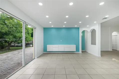 11863 SW 253rd Terrace Homestead FL 33032