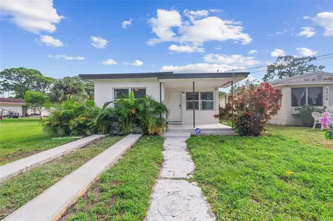 1408 N 23rd Street Fort Pierce FL 34950