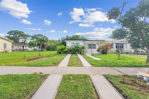 1408 N 23rd Street Fort Pierce FL 34950