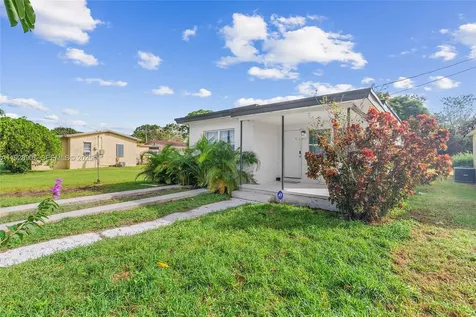 1408 N 23rd Street Fort Pierce FL 34950