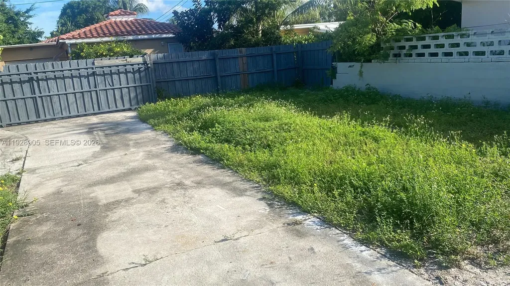 1947 Garfield Street Hollywood FL 33020